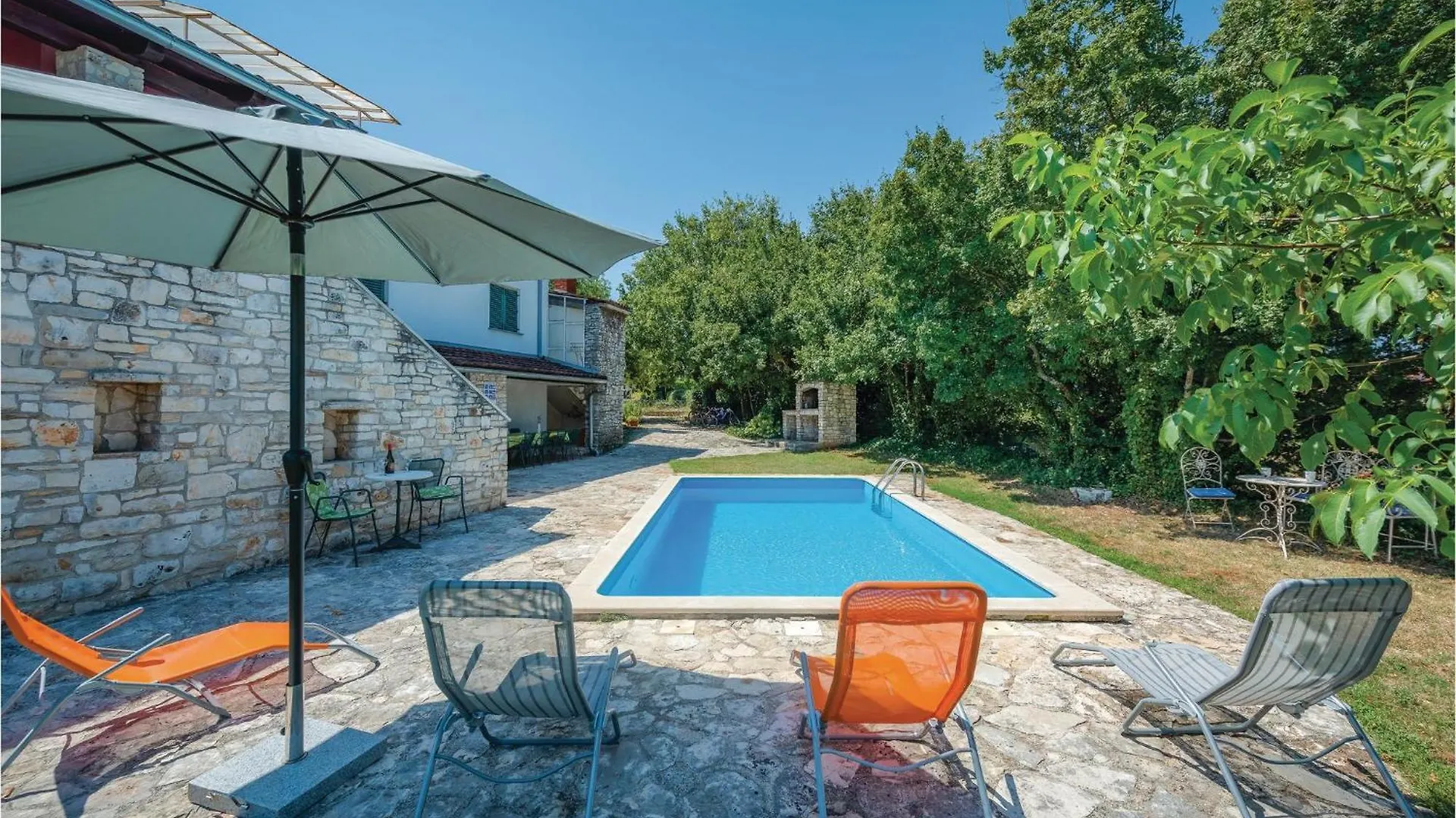 Holiday home 2 Bedroom Pet Friendly Apartment In Rovinj Rovinjsko Selo