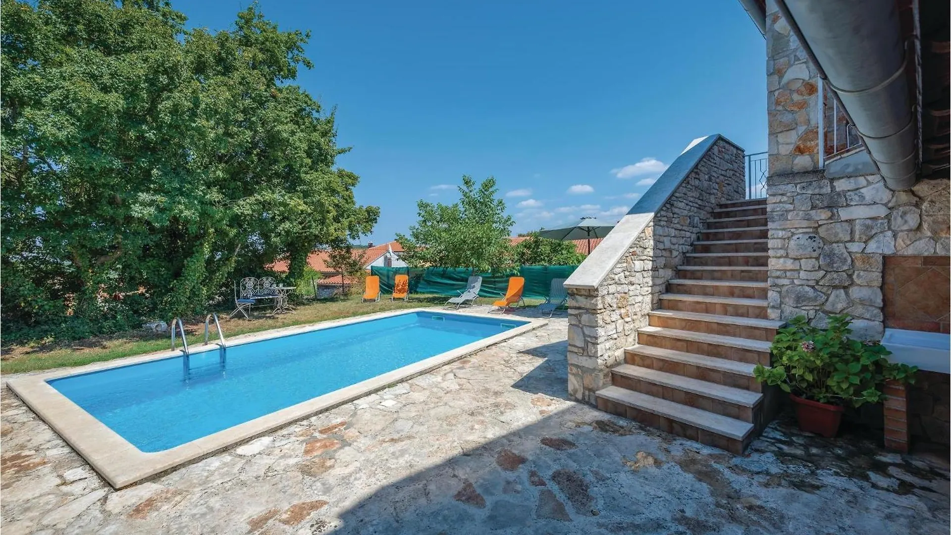 2 Bedroom Pet Friendly Apartment In Rovinj Rovinjsko Selo 0*,  Croatia