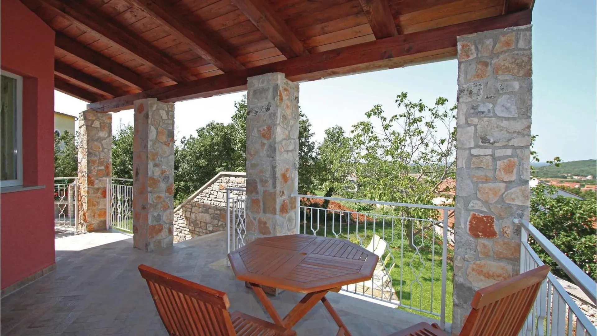2 Bedroom Pet Friendly Apartment In Rovinj Rovinjsko Selo Croatia