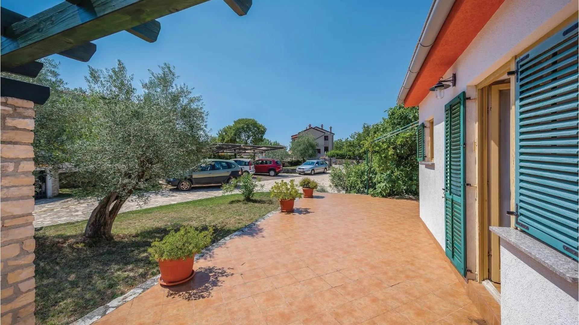 2 Bedroom Pet Friendly Apartment In Rovinj Rovinjsko Selo Casa de Férias